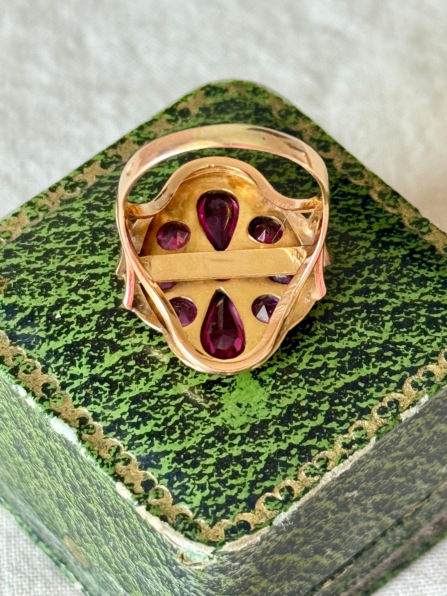 Antique Victorian Amethysts & Pearl Gold Ring