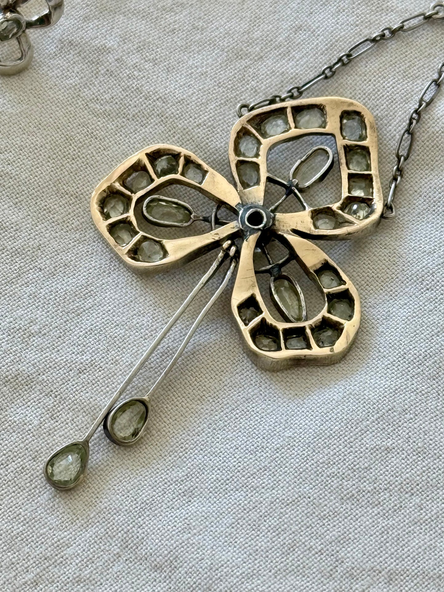 Antique Art Nouveau Peridot Pendant Necklace and Earrings Set