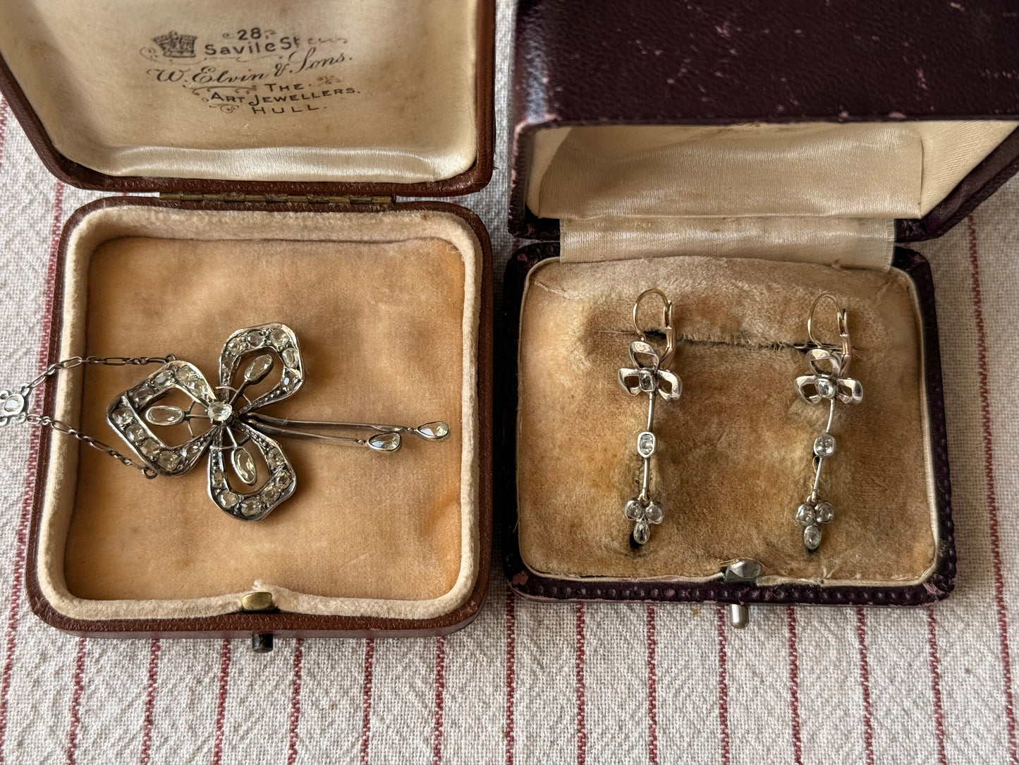 Antique Art Nouveau Peridot Pendant Necklace and Earrings Set