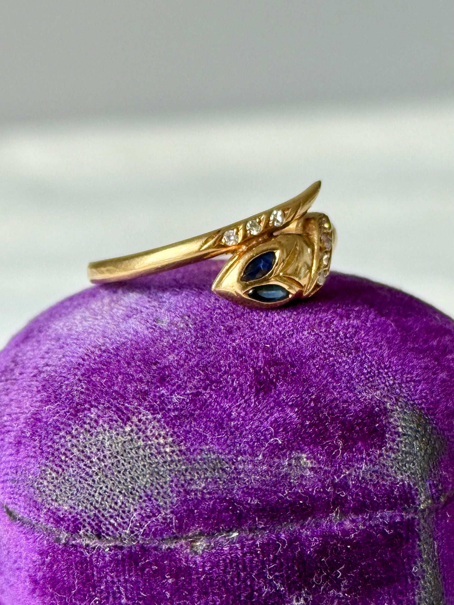 Vintage 19.2ct Gold Snake Ring with Diamond & Sapphire Inlay