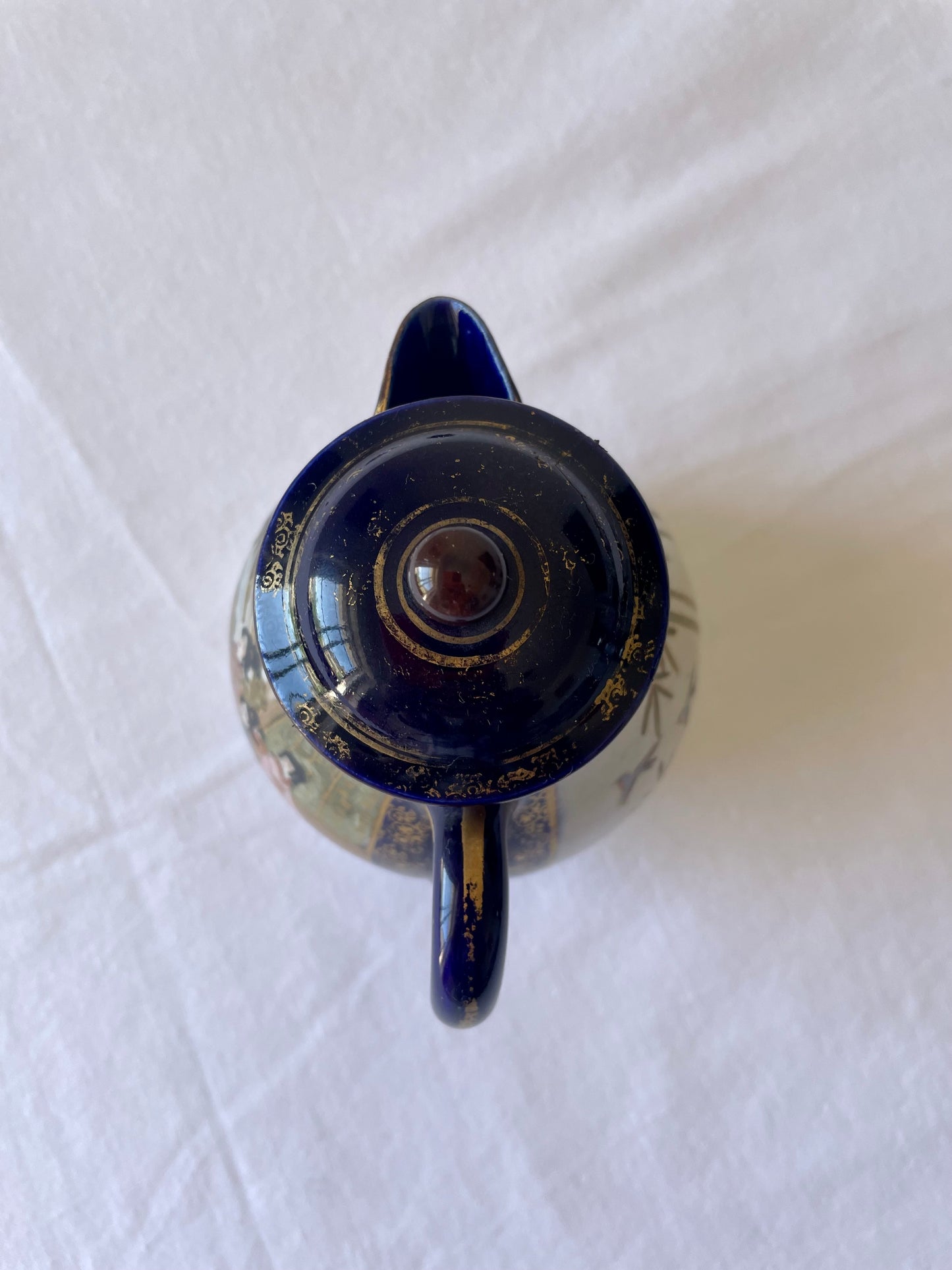 Antique Satsuma Teapot, Meiji period (c.1880s)