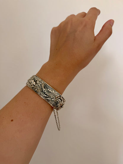 Vintage Silver Repoussé Bangle Bracelet
