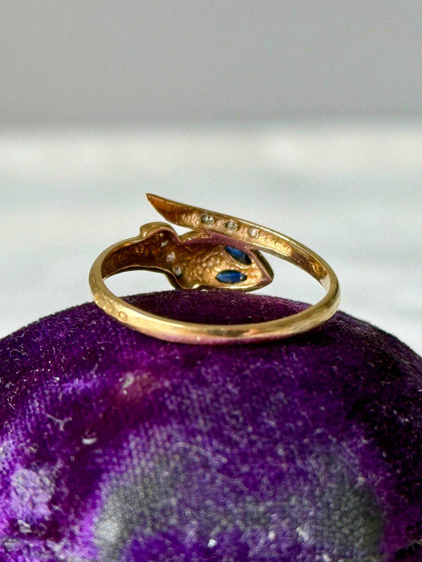 Vintage 19.2ct Gold Snake Ring with Diamond & Sapphire Inlay