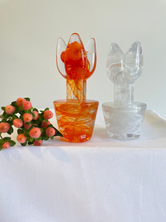 Kosta Boda glass tulips "Flower Power" by Ulrica Hydman-Vallien