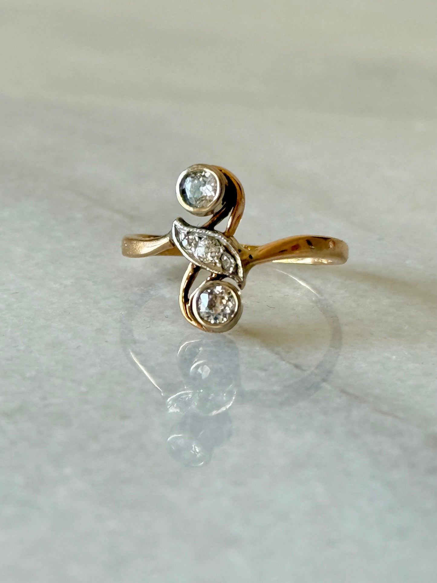 Antique Toi et Moi 14k Gold Diamond Ring