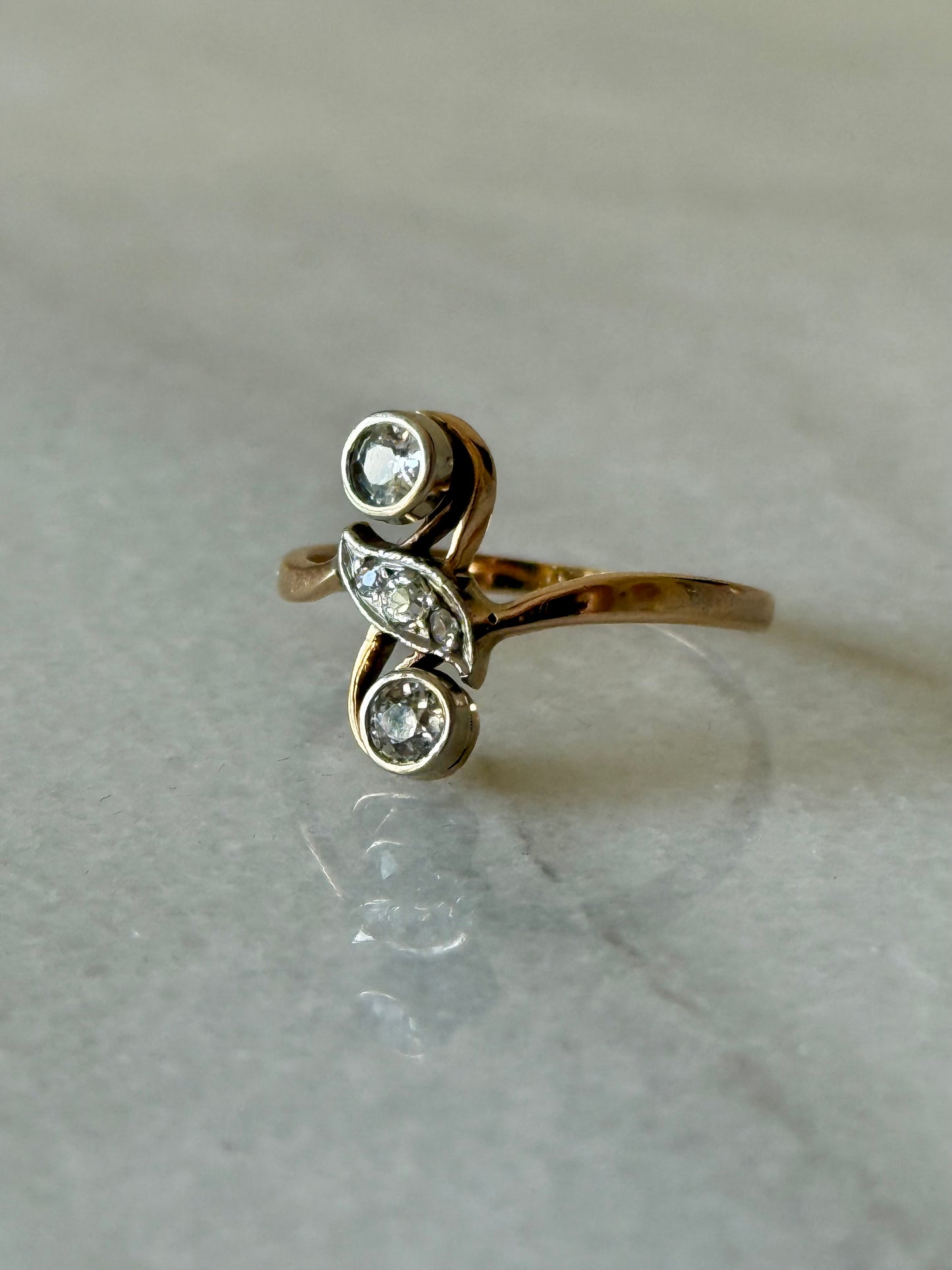 Antique Toi et Moi 14k Gold Diamond Ring